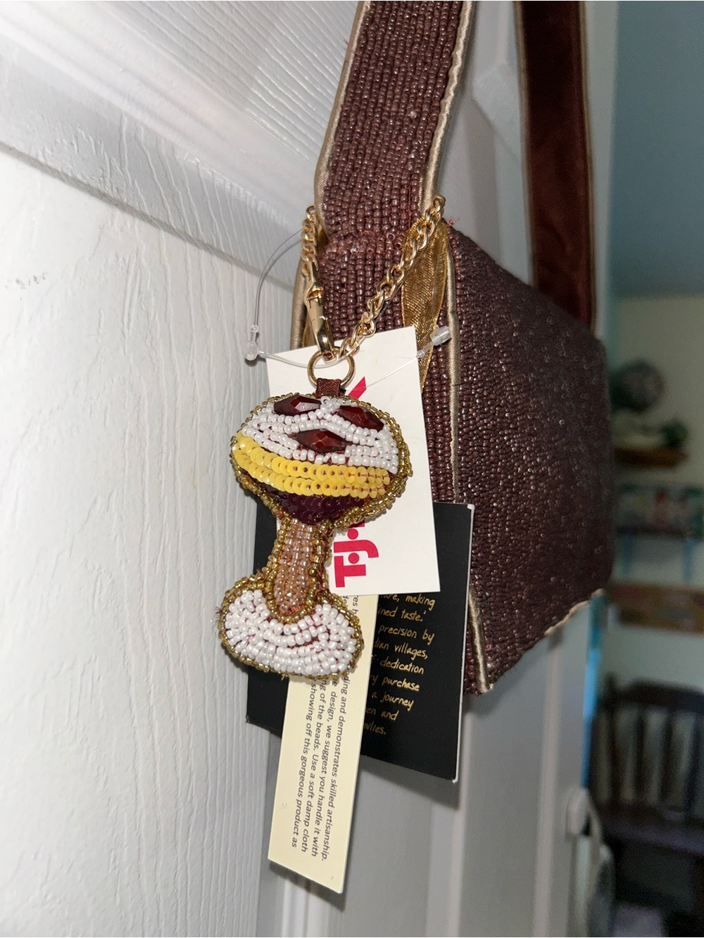 TJ Maxx beaded espresso martini purse - Picture 4 of 15